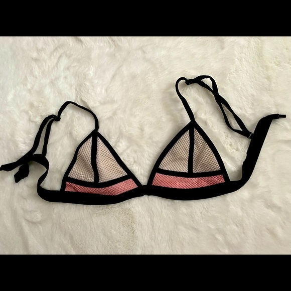 Other - Triangle bikini top❣️